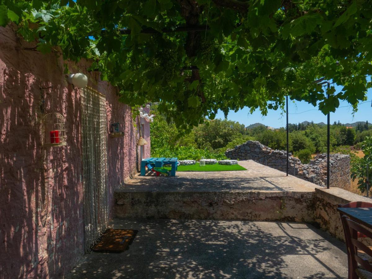 Vintage Stone-Built Country Cottage In Richea Kouloureika Eksteriør bilde